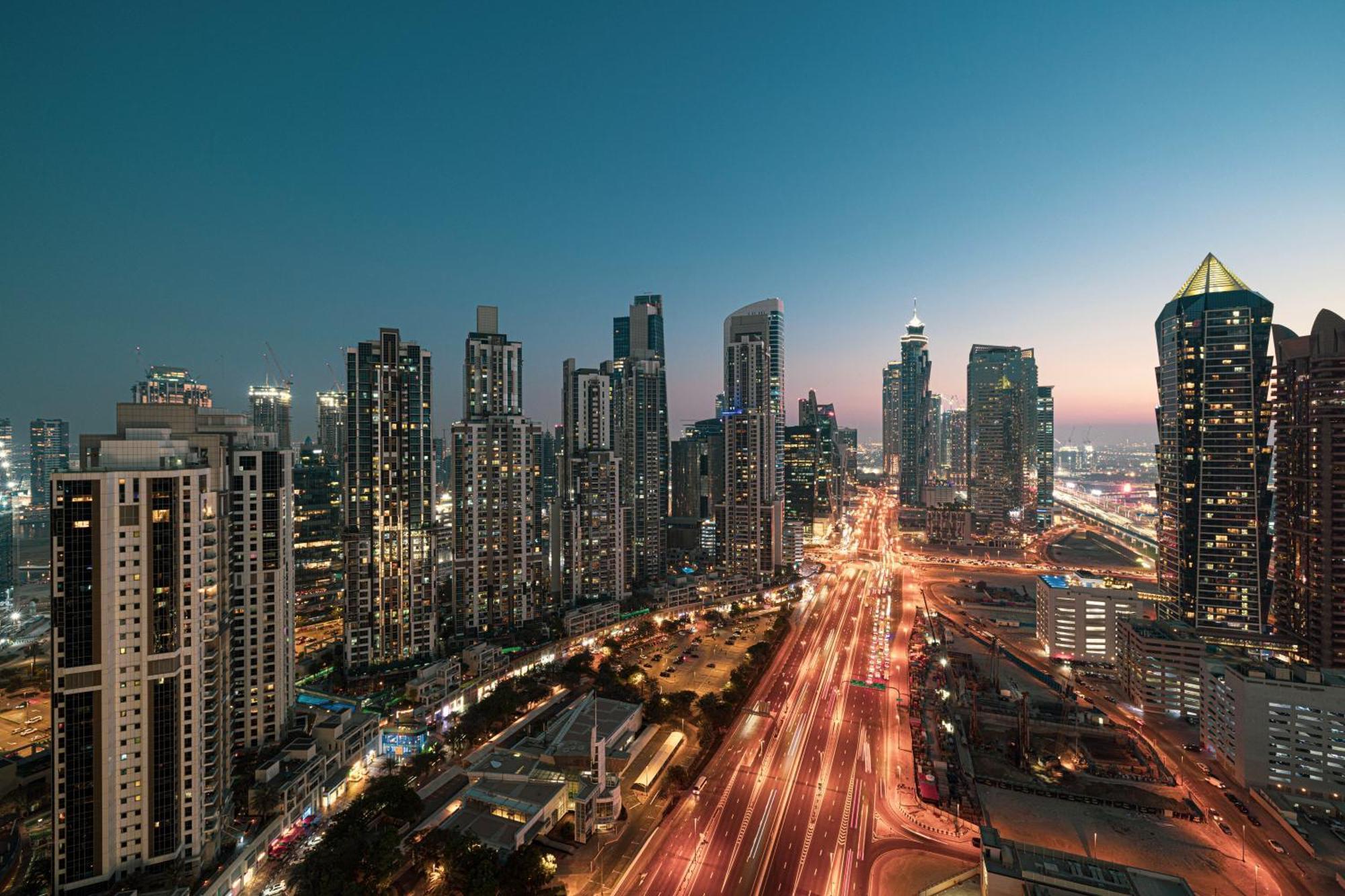 Infinity Pool & Burj Khalifa View L Luxe Paramount Dubaj Zewnętrze zdjęcie