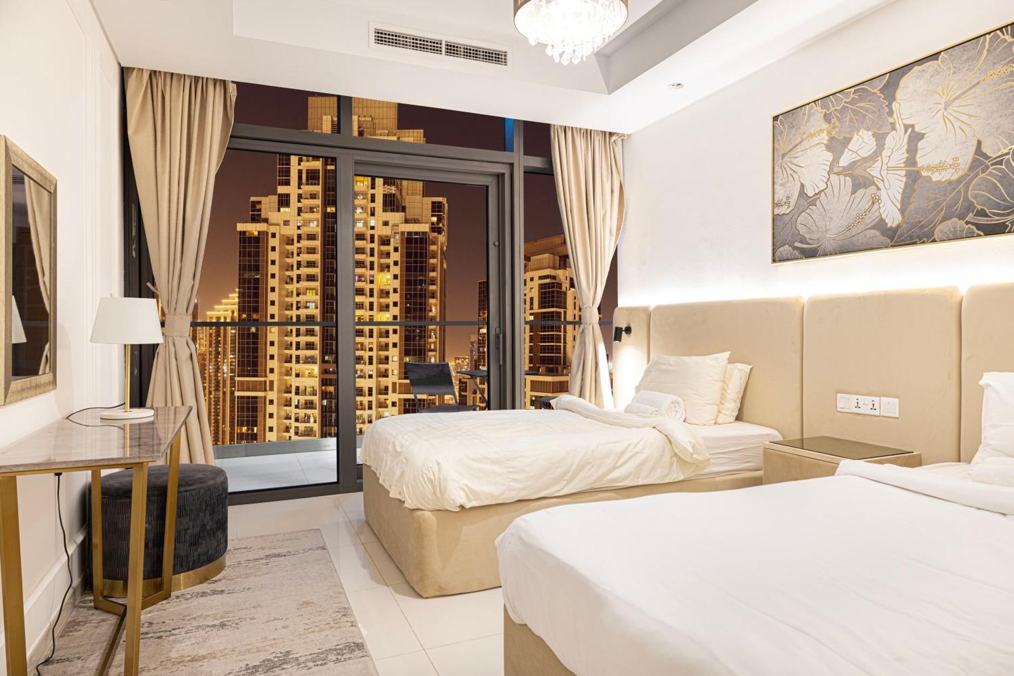 Infinity Pool & Burj Khalifa View L Luxe Paramount Dubaj Zewnętrze zdjęcie